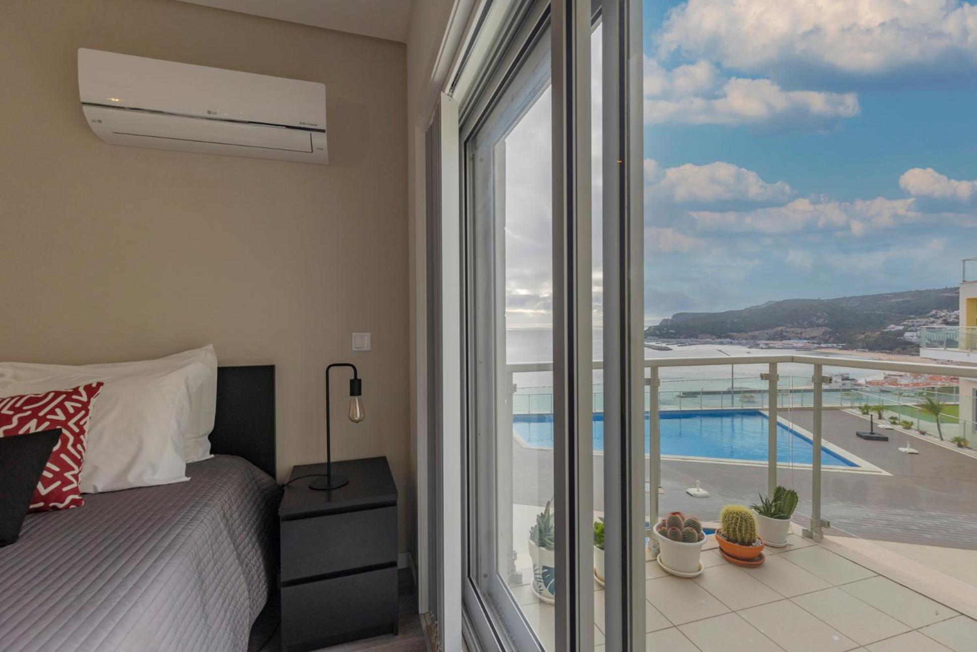 Cliffs Apartment - Astonishing View Over Sesimbra Bay By Trip2Portugal Exterior photo